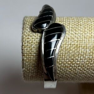 Sterling Silver 925 Black Onyx Inlay Cuff Bracelet Native Zuni Taxco Mexico